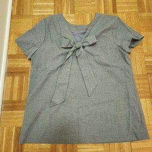 Banana republic gray, lined top with bow back detail